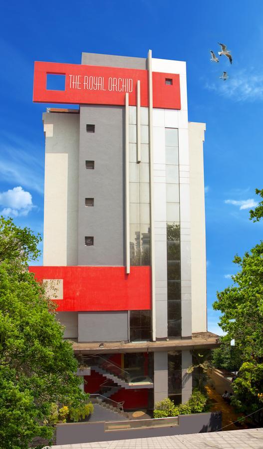 The Royal Orchid Hotel, Chembur Mumbai  Buitenkant foto